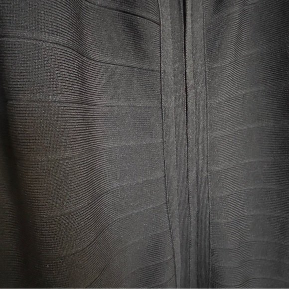 BCBG Bandage Dress SZ XS BLK Bodycon Fitted Party Cocktail Scoop Neck Sexy - Picture 9 of 12